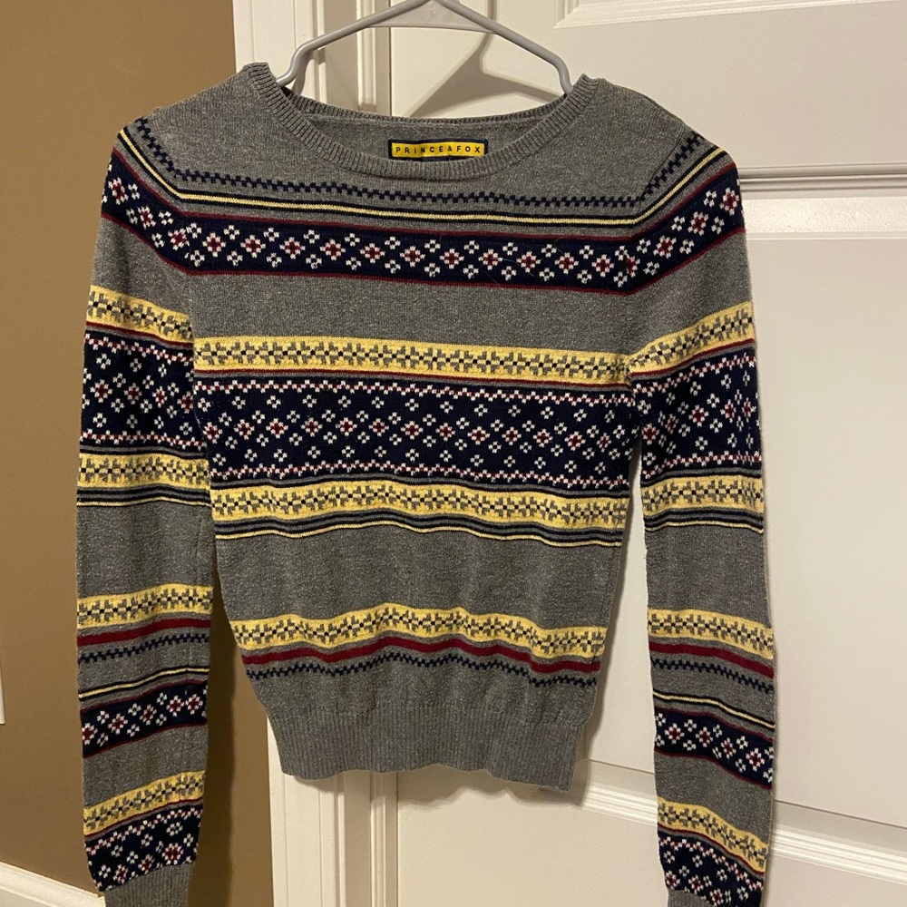 Grey sweater